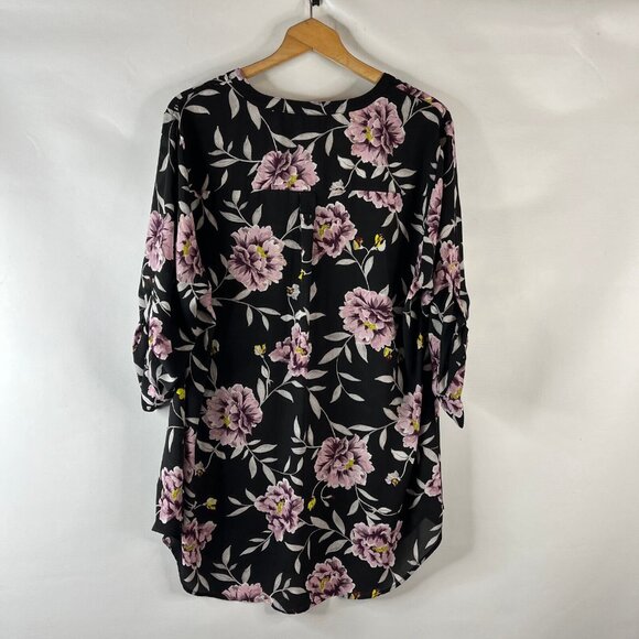 Torrid Harper Womens Tunic Top Size 2X Black Purple Floral V-Neck 3/4 Sleeve - Picture 4 of 10